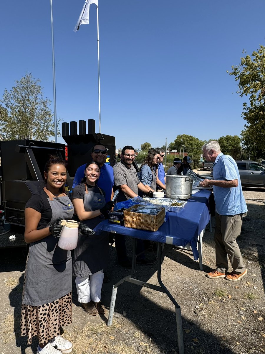 altaarchitects's tweet photo. Special thanks to the @ClearyZimm engineering team! These guys showed up at 5 am to slow cook us some yummy goodness. They don’t cut corners. #EngineeringExcellence #Texas #BBQ https://t.co/mve72Z9r3k