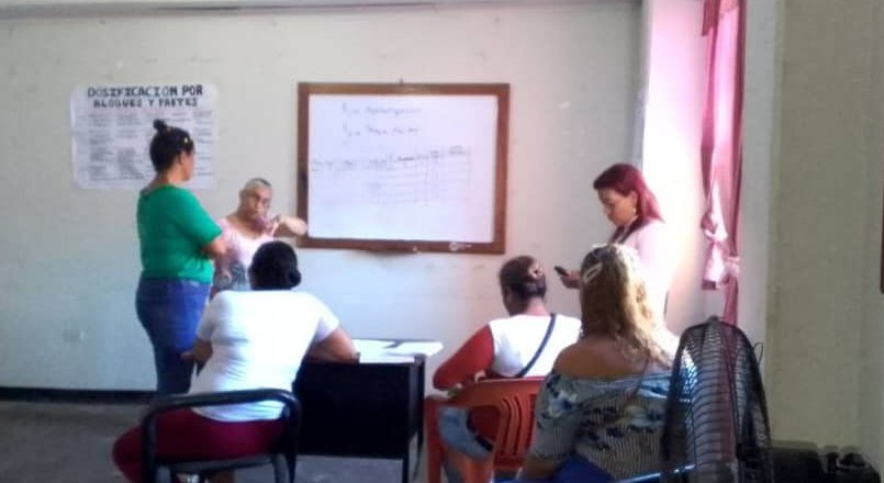 #EnFotos || La Coordinadora Académica, Grisver Fermín realizó con éxito el taller de inducción dirigido a nuevos Facilitadores, en la parroquia  Santa Rosa, municipio Bermúdez.

<a href="/NicolasMaduro/">Nicolás Maduro</a>
<a href="/HectoRodriguez/">Héctor Rodríguez C.</a>
<a href="/Sociabolivarian/">Lilian Oropeza</a>