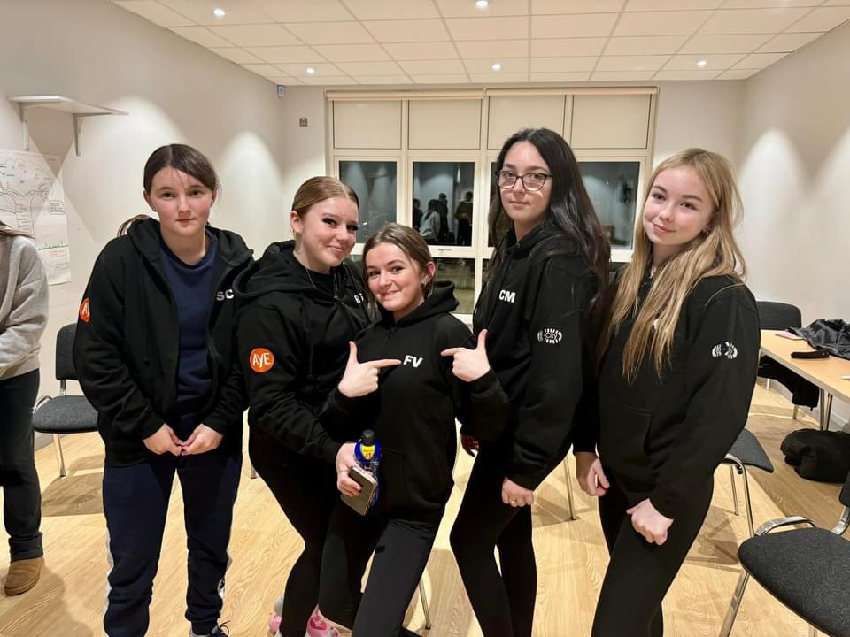 Rcity Youth CIC (@rcitybelfast) on Twitter photo Tonight R Youth Inc group completed an activity around mental health awareness, looking at emotions , activities they enjoy, happy memories they have and who supports them in their lives🫶🏻 Great night as the group also got their new team wear
<a href="/ayebelfast/">ArdoyneYouthEnterprise</a>
#RCity #AYE Tonight R Youth Inc group completed an activity around mental health awareness, looking at emotions , activities they enjoy, happy memories they have and who supports them in their lives🫶🏻 Great night as the group also got their new team wear
<a href="/ayebelfast/">ArdoyneYouthEnterprise</a>
#RCity #AYE