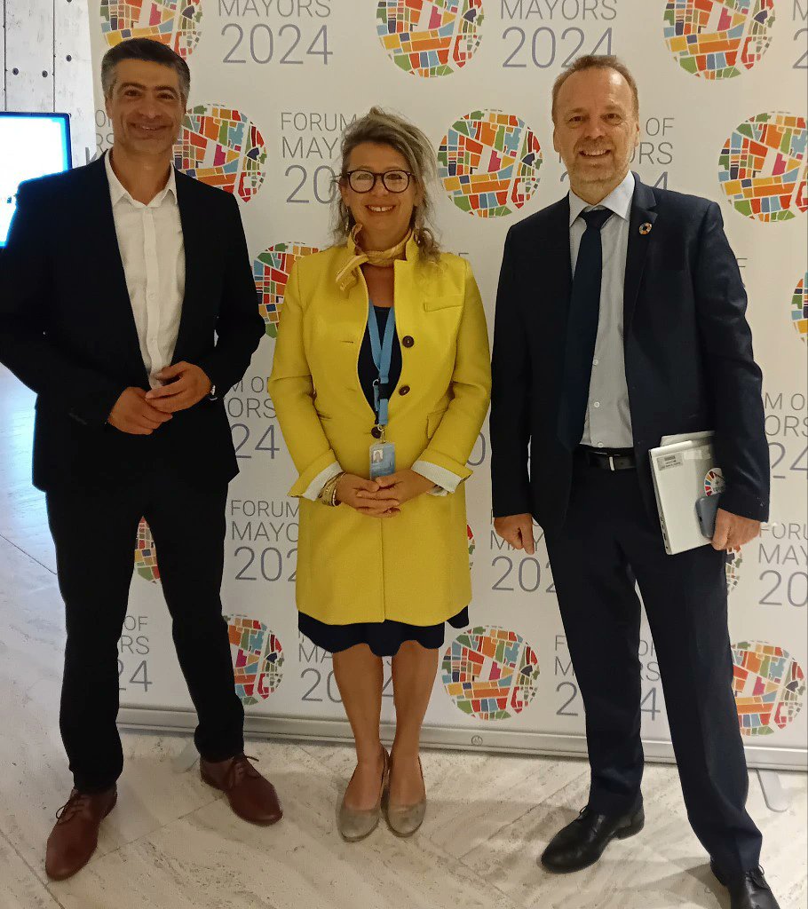 Participation au 4ėme Forum des Maires à l'ONU, Genève, avec l'Eurometropole de Strasbourg, exemplaire dans la mise en œuvre des ODD.

Ce forum permet à tous les maires du monde entier (1 maire par pays) d'intervenir, une forme de diplomatie des villes.

facebook.com/share/p/amQPfa…