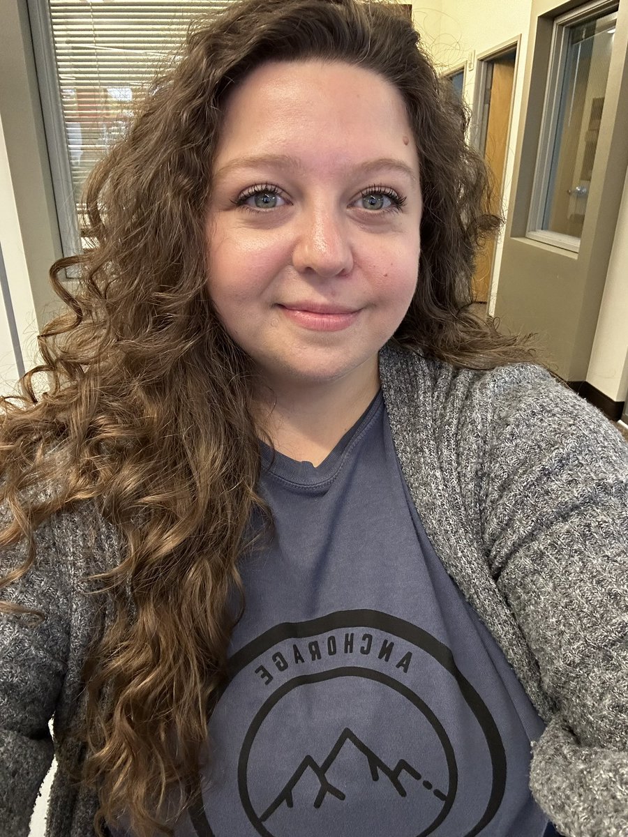 Megan Pacer tweet media