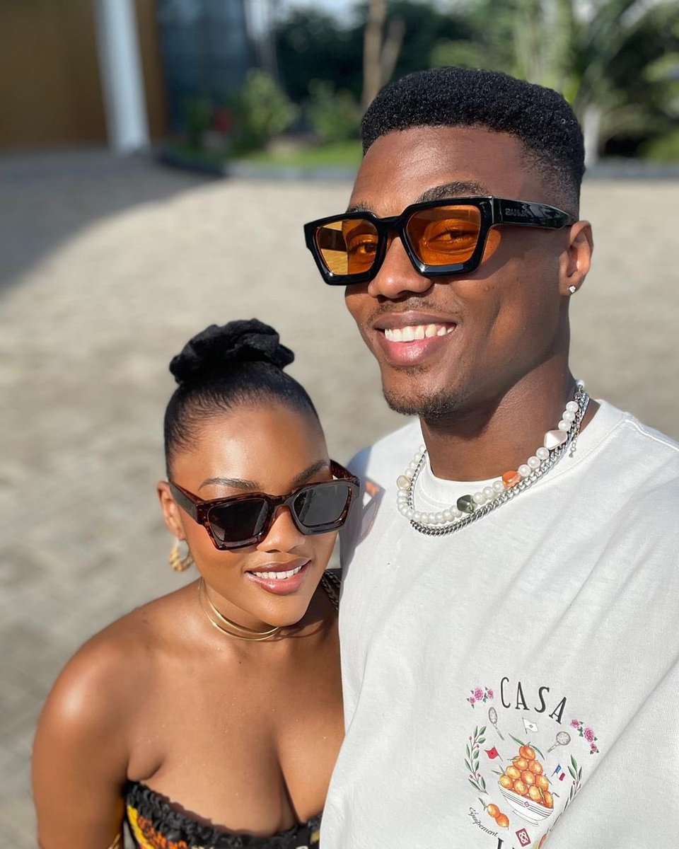 EricamyQueen's tweet photo. Couple qui va donner de beaux bébés, quand on les voit, on sait. 🥹❤️😍 #SecretStoryAfrique #nikramforever #Teamnikram https://t.co/whHwupgvon