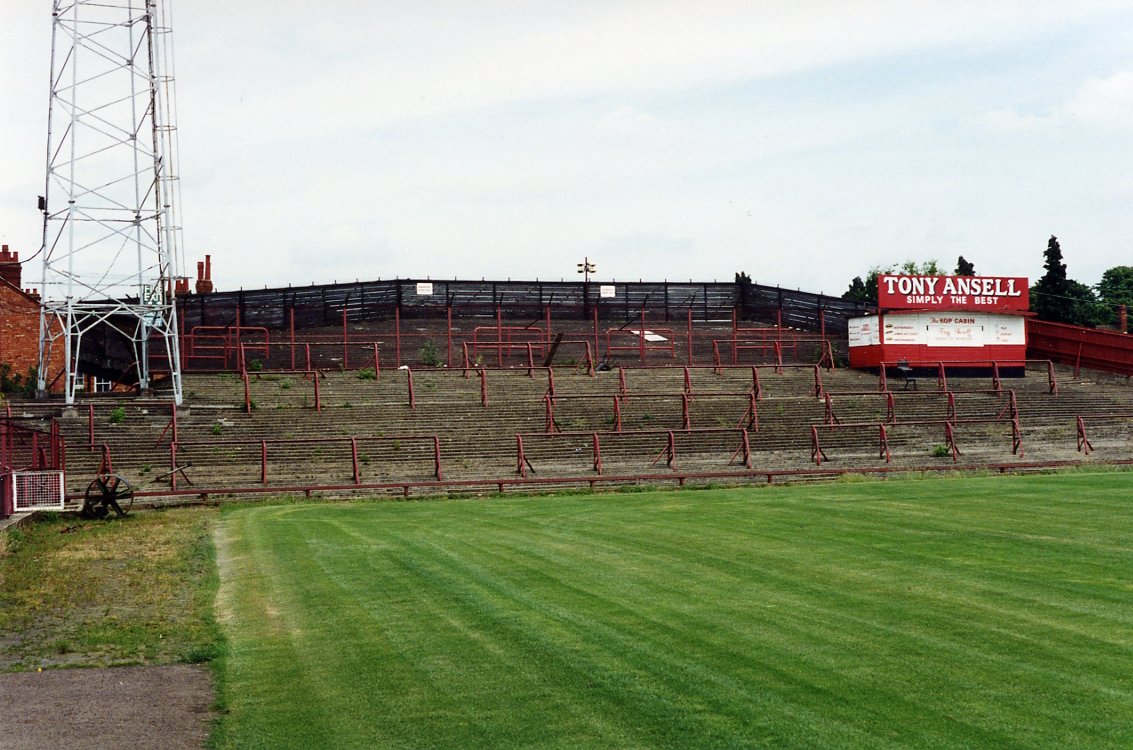 Awaydays23's tweet image. ON THIS DAY 1994: Northampton Town played their last match at the County Ground. 

They was the last league side to have its home at a cricket ground #NTFC #Proudtobe