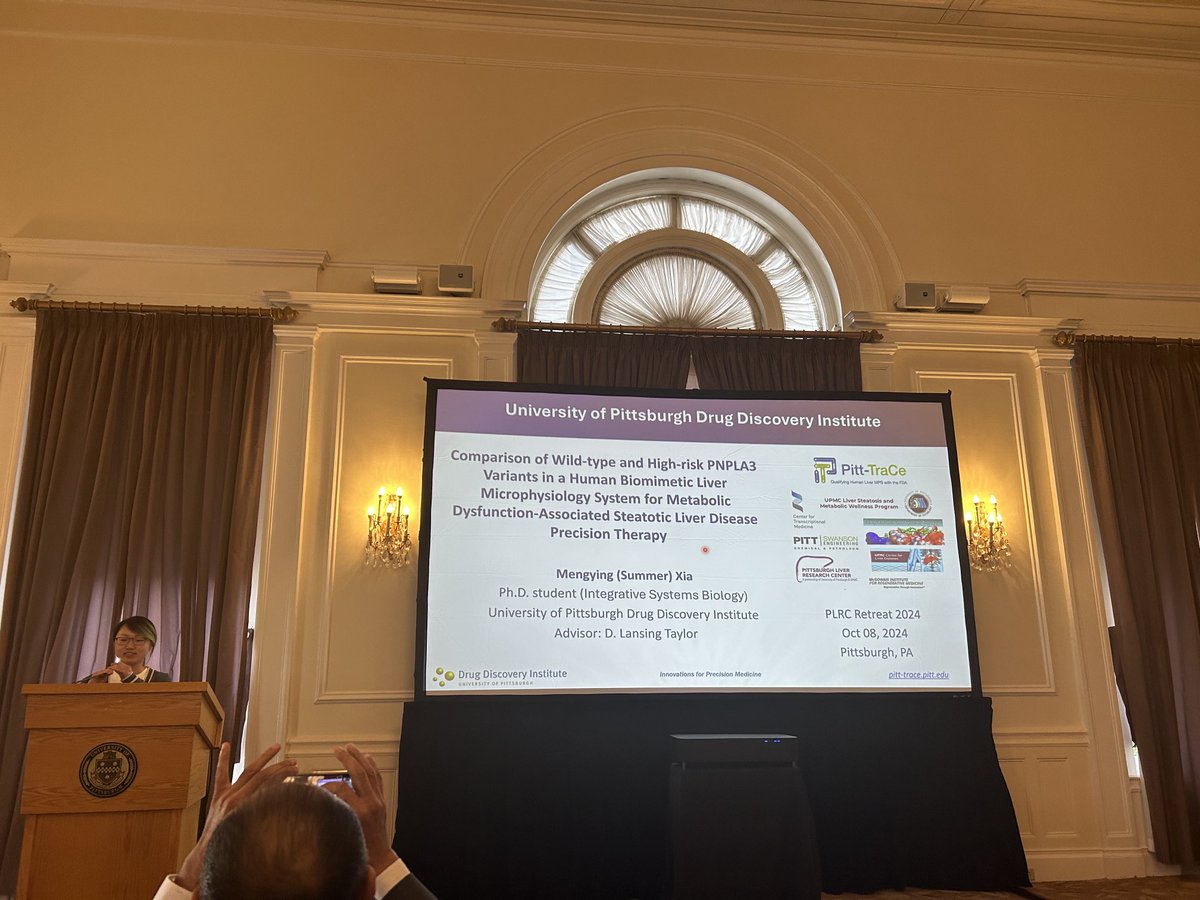 Mengying Xia giving talk on human biomimetic liver microphysiological systems for studying MASLD ⁦<a href="/PLRC_PittLiver/">PLRC</a>⁩ ⁦@DrPMonga⁩