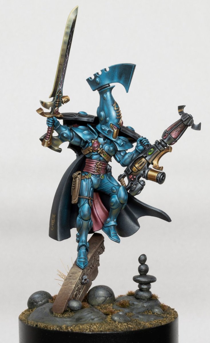 This was my entry for Golden Demon, I didn't do very well 😅. I'm pretty happy with it really but I'm reassessing how to tackle GD now. I had a great time at the event talking to so many wonderful people! #paintingwarhammer #WarhammerCommunity