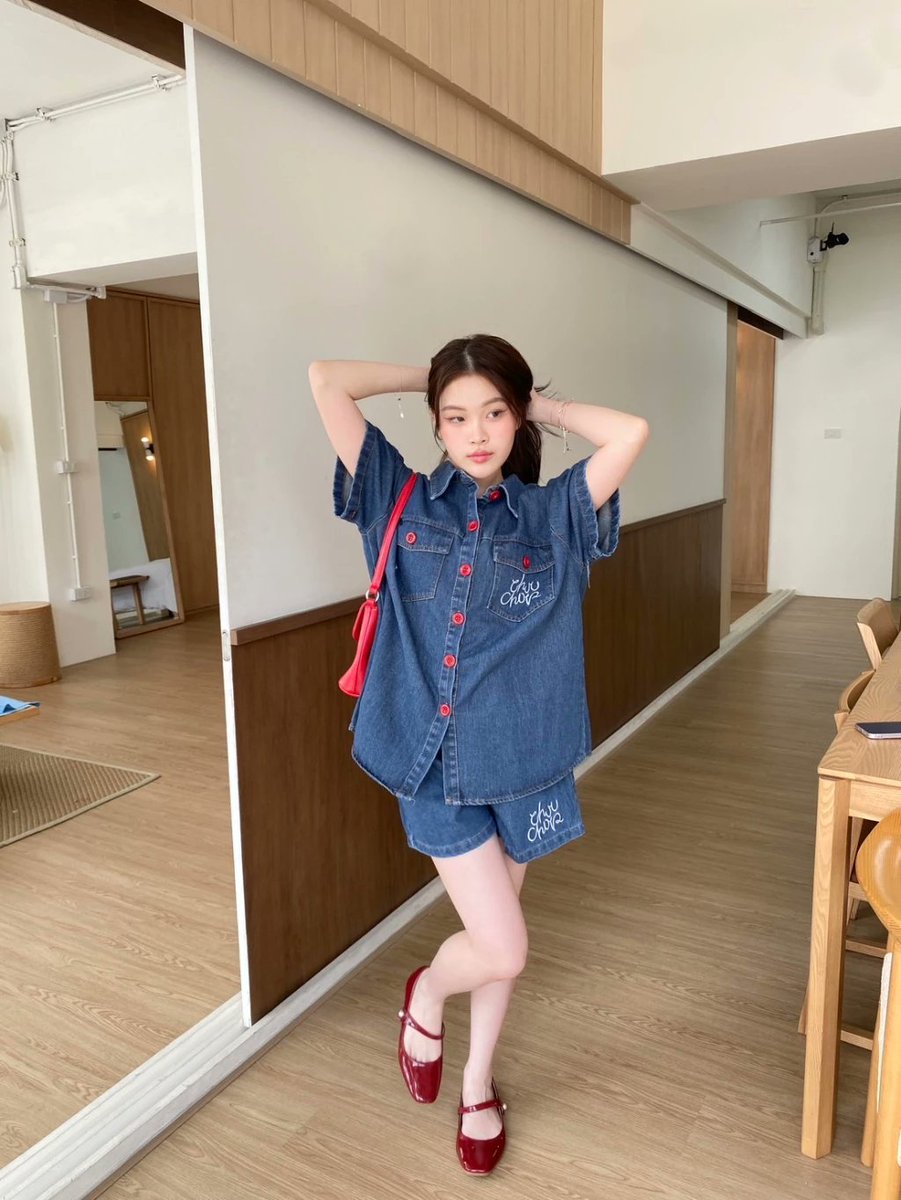 pom_botap's tweet photo. ชุดเซทยีนส์ แบบใหม่ล่าสุด สาวอวบใส่ได้
พิกัด
https://t.co/9RDpSWHtnT
#เกมรักปาฏิหาริย์ep6 #ENGFAxHOWEAWARDS2024 https://t.co/ERpuq57SKR