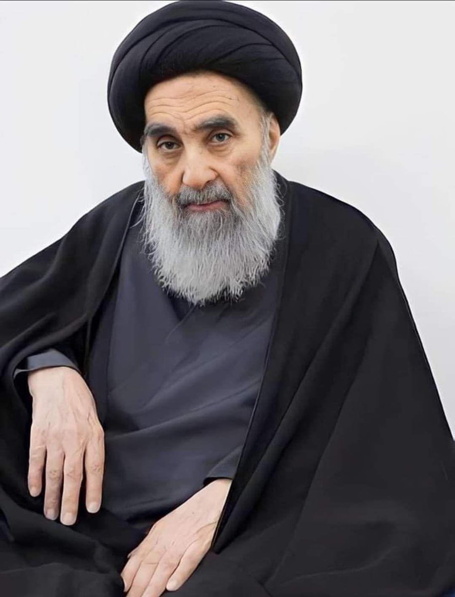 خطنا الأحمر 
ارواحنا لك الفداء 💔
#الساعات_القادمة 
#السيد_السيستاني 
#العراق 
#الحرب_بدأت_الان