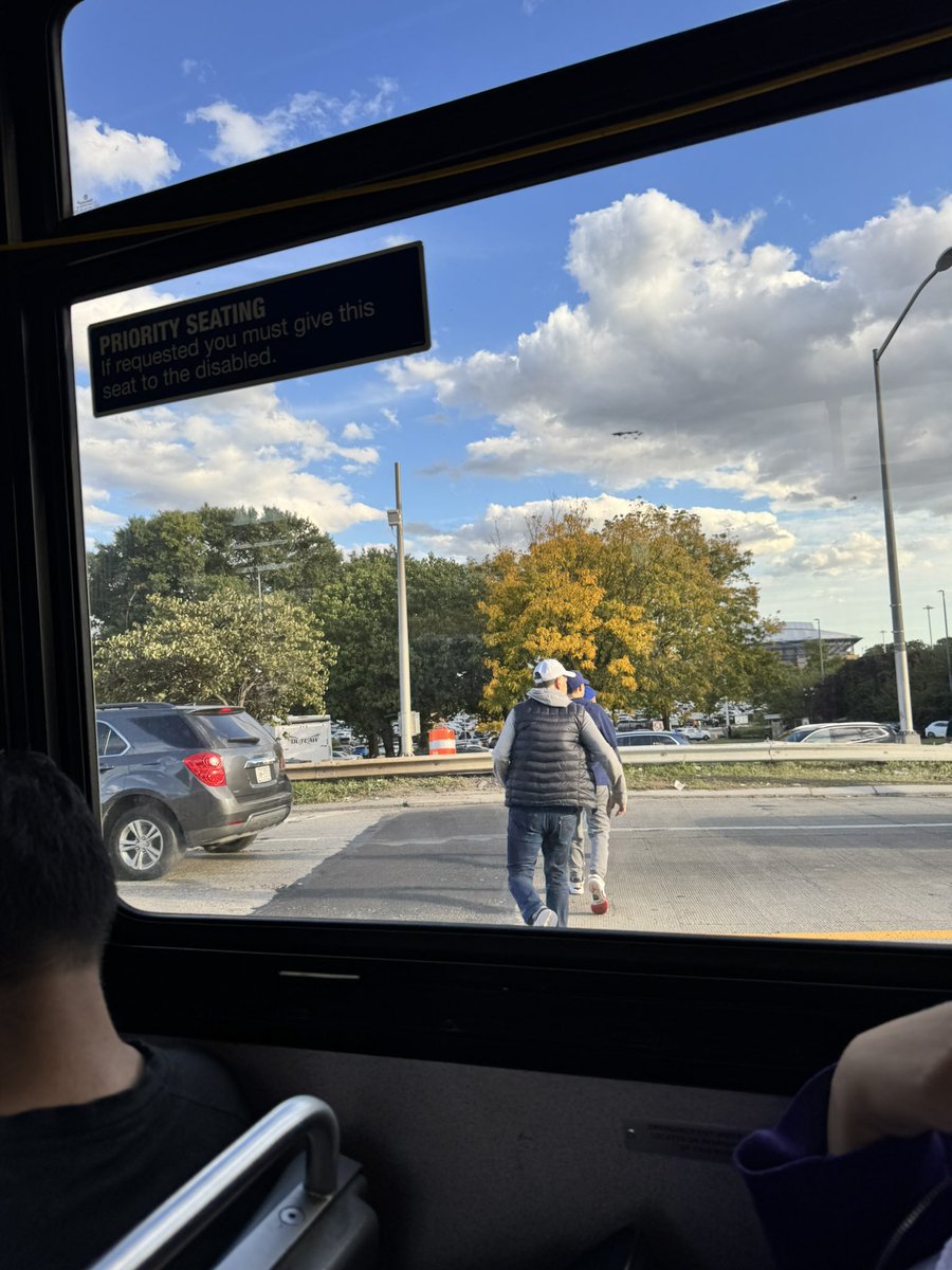 Leisha Majtan (@leishamajtan) on Twitter photo Nothing like a more than HOUR AND A HALF commute from Astoria to Citi Field! People are abandoning their cars to walk to Citi Field. Wish the bus would let me off 💁🏼♀️
See you soon (maybe?) <a href="/Mets/">New York Mets</a>! #LFGM #NLDS Nothing like a more than HOUR AND A HALF commute from Astoria to Citi Field! People are abandoning their cars to walk to Citi Field. Wish the bus would let me off 💁🏼♀️
See you soon (maybe?) <a href="/Mets/">New York Mets</a>! #LFGM #NLDS