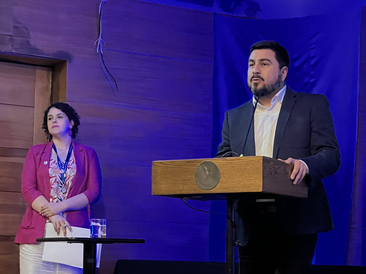 🔴Con la participación en la presentación de los tres estudios sobre negociación colectiva multinivel o ramal, en la <a href="/UFrontera/">UFRO</a> finaliza gira del director nacional del Trabajo, Pablo Zenteno, en Temuco.