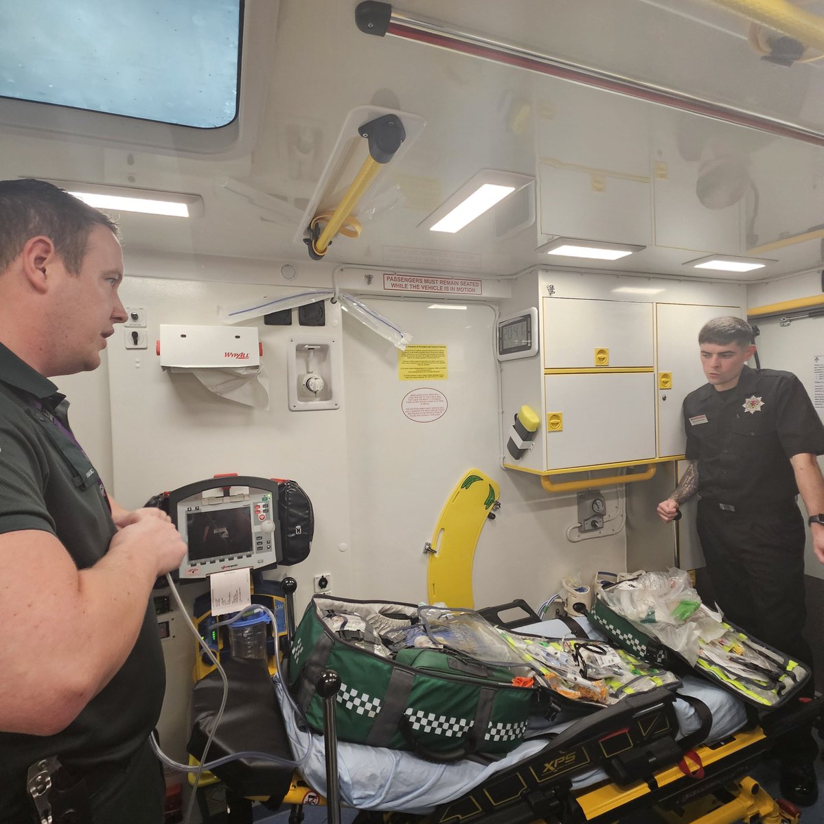Thanks to the local Ambulance Crew who attended our drill night tonight to give us some input on the job they do and equipment they carry. This was really interesting and informative. We also shared thoughts on how we could assist each other at incidents. 🚑🚒