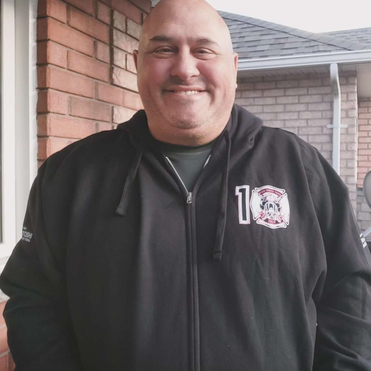 Very happy to once again support the  <a href="/mffa_benevolent/">MFFA Benevolent Fund</a> and the #PinkTruckTour celebrating its 10th year in 2024.

Help them hit their $100,000 goal for Trillium Health Cancer Care.

Tour info: loom.ly/4eDdrec 
Gear info here: loom.ly/pU7nFXI

#LeafsForever