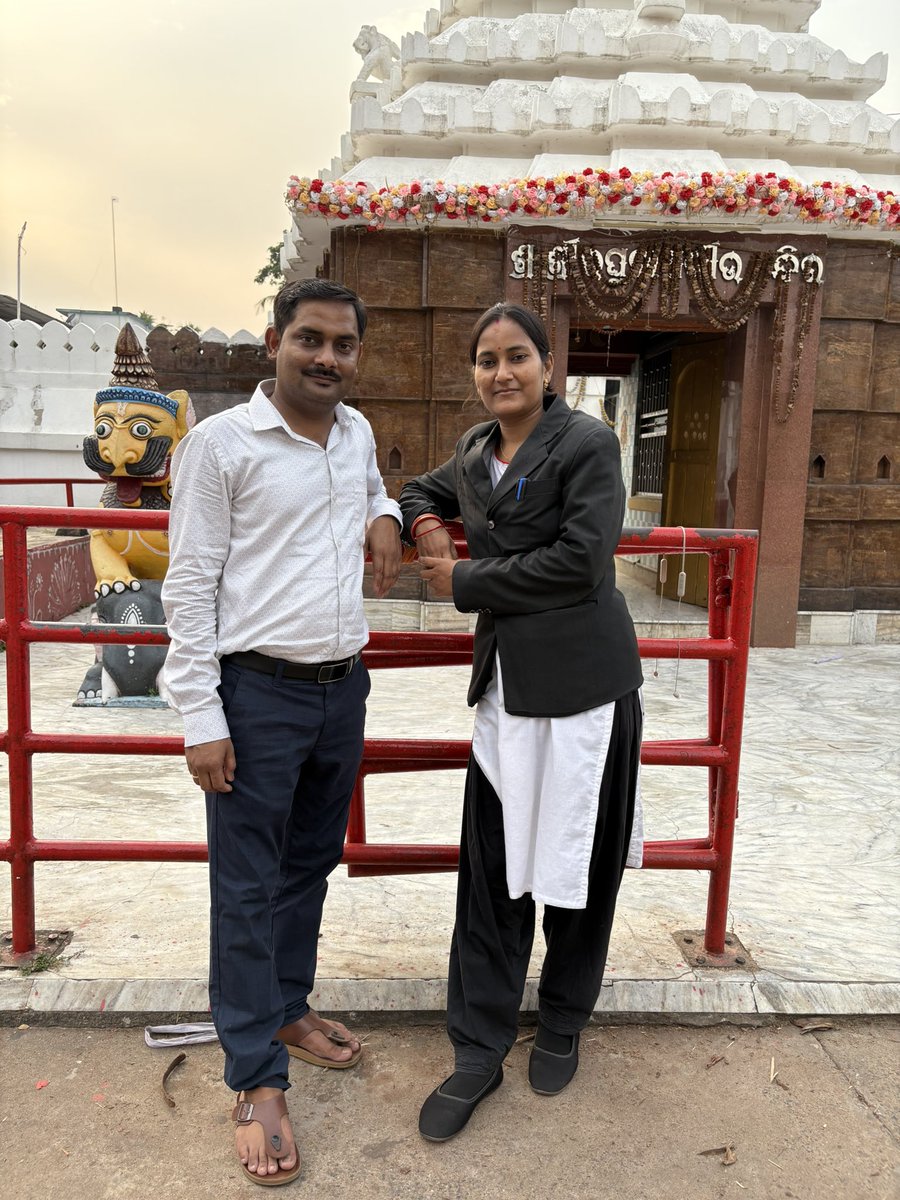 devacool1's tweet image. 