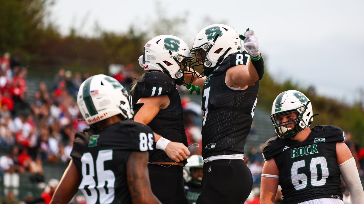 FB: No. 6 Slippery Rock is set to host Gannon Saturday at 1 p.m. in the annual Homecoming game. Information regarding tickets, parking, tailgating, Homecoming events and live coverage is available in this week's game notes link 👇

Game Notes🔗: tinyurl.com/yt9cdyrq