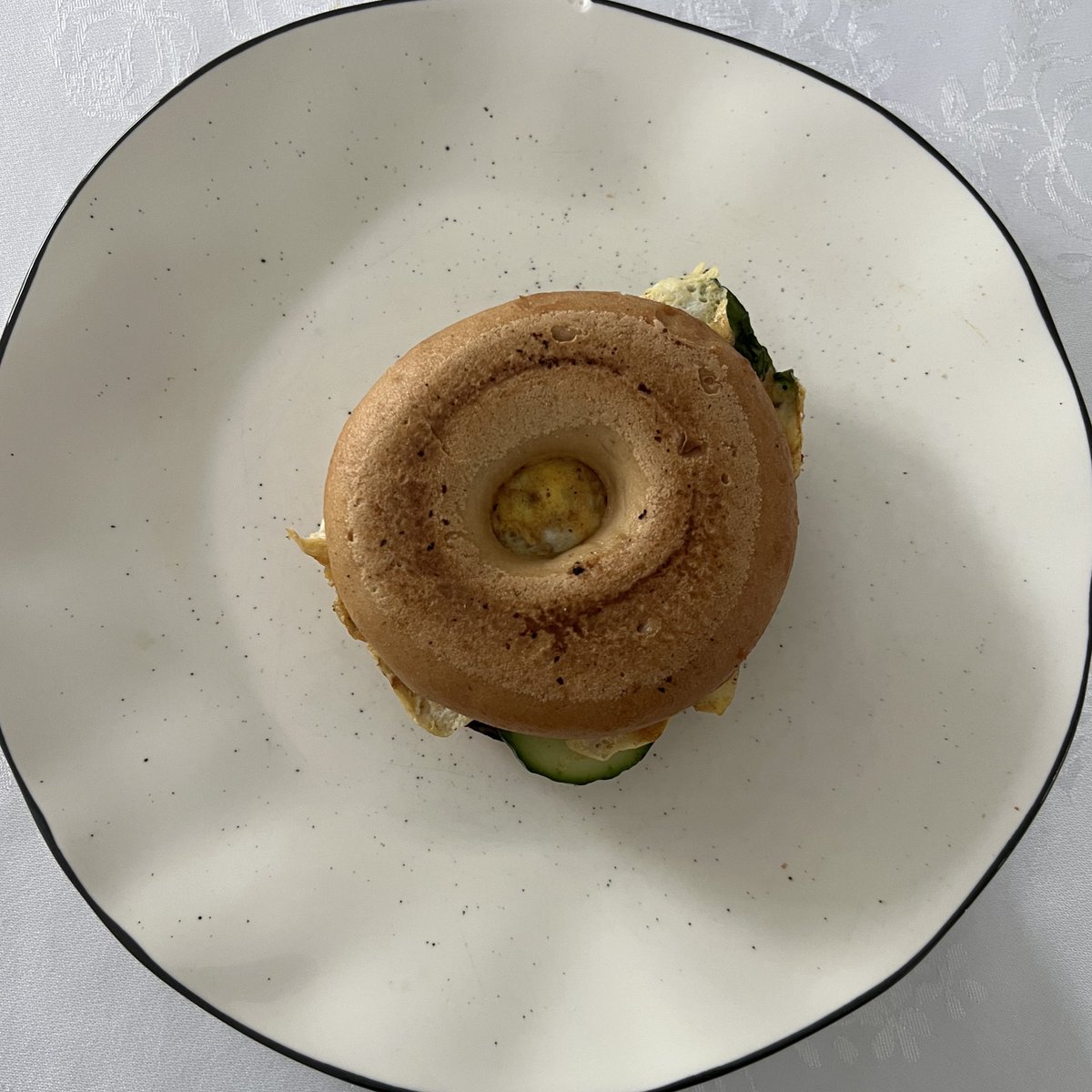 dollyflwr's tweet image. #devoured