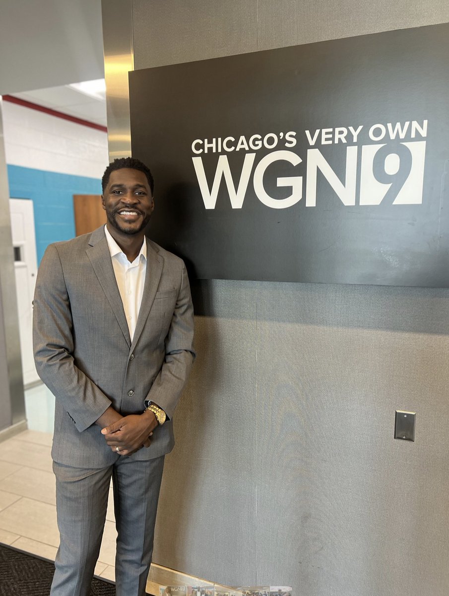 The Daddy Victory Club, co-founded by YG's Corbin Thomas, recently made headlines on WGN, highlighting its role in creating a supportive space for Black fathers to celebrate fatherhood. 

youth-guidance.org/becoming-a-fat…

#Fatherhood #BAM #DaddyVictoryClub #CommunitySupport