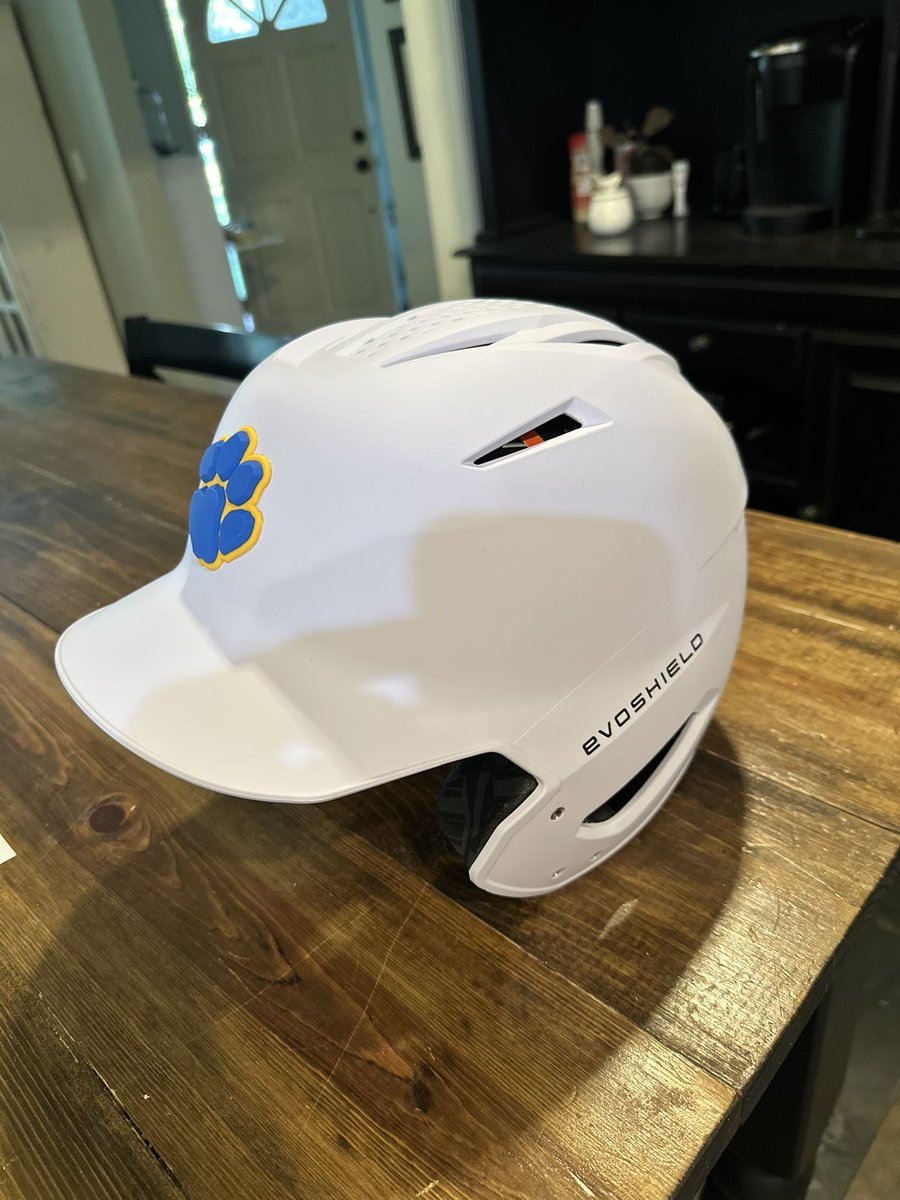 Shout Out to <a href="/RaisedDecals/">Raised Decals, LLC</a> for adding to our <a href="/EvoShield/">EvoShield</a> helmets for the season! #TheCougarWay