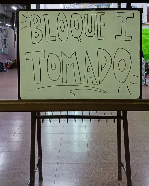 ArrepentidosLLA's tweet photo. Empiezan a expandirse las tomas de universidades en todo el país. Humanidades UNJu (Jujuy), UNSL (San Luis) y Humanidades UNR (Rosario) ya se sumaron a la medida tomada por 3 facultades de la UBA https://t.co/PaPNNBwzwD