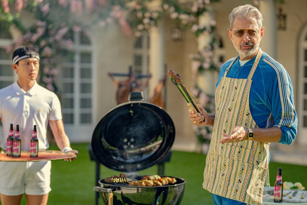 amywestyy's tweet image. KAOS was the first new show in a longggg time that got me ⚡️super ⚡️ excited. I was gushing about it to any friend who'd listen (and sometimes those who wouldn't listen, too). S1 was basically all set up, so it's beyond frustrating to not even get a second. Rubbish.