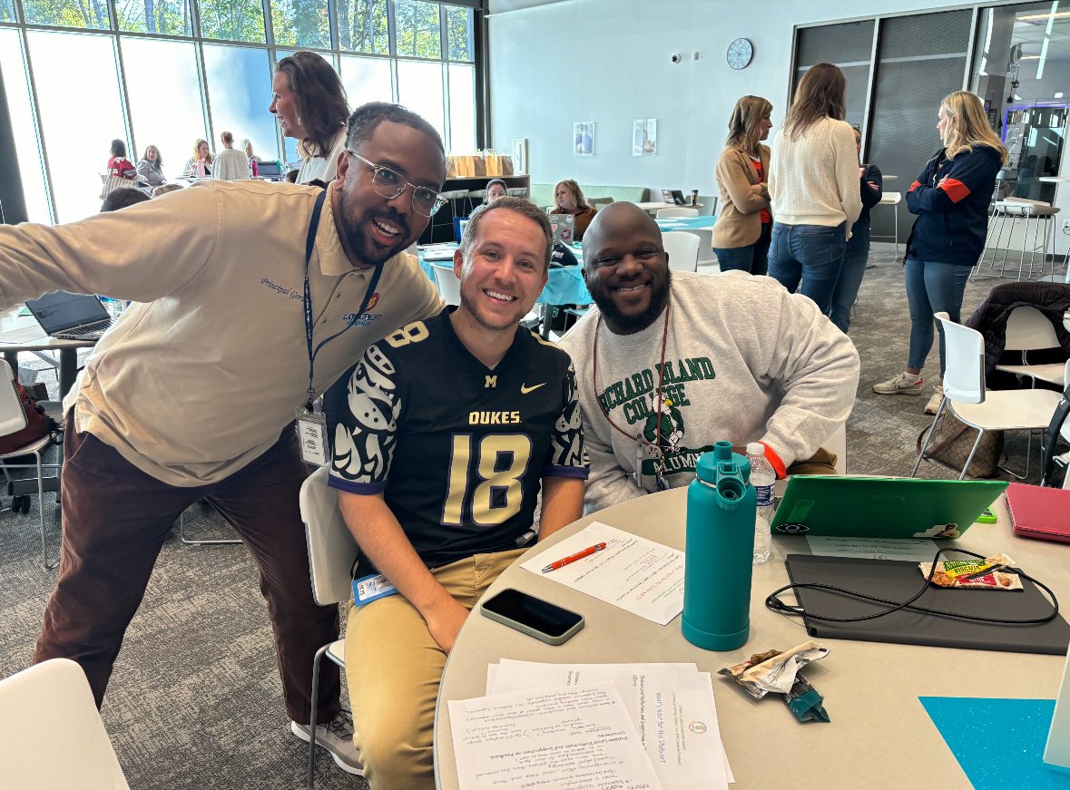 James Gordon tweet media