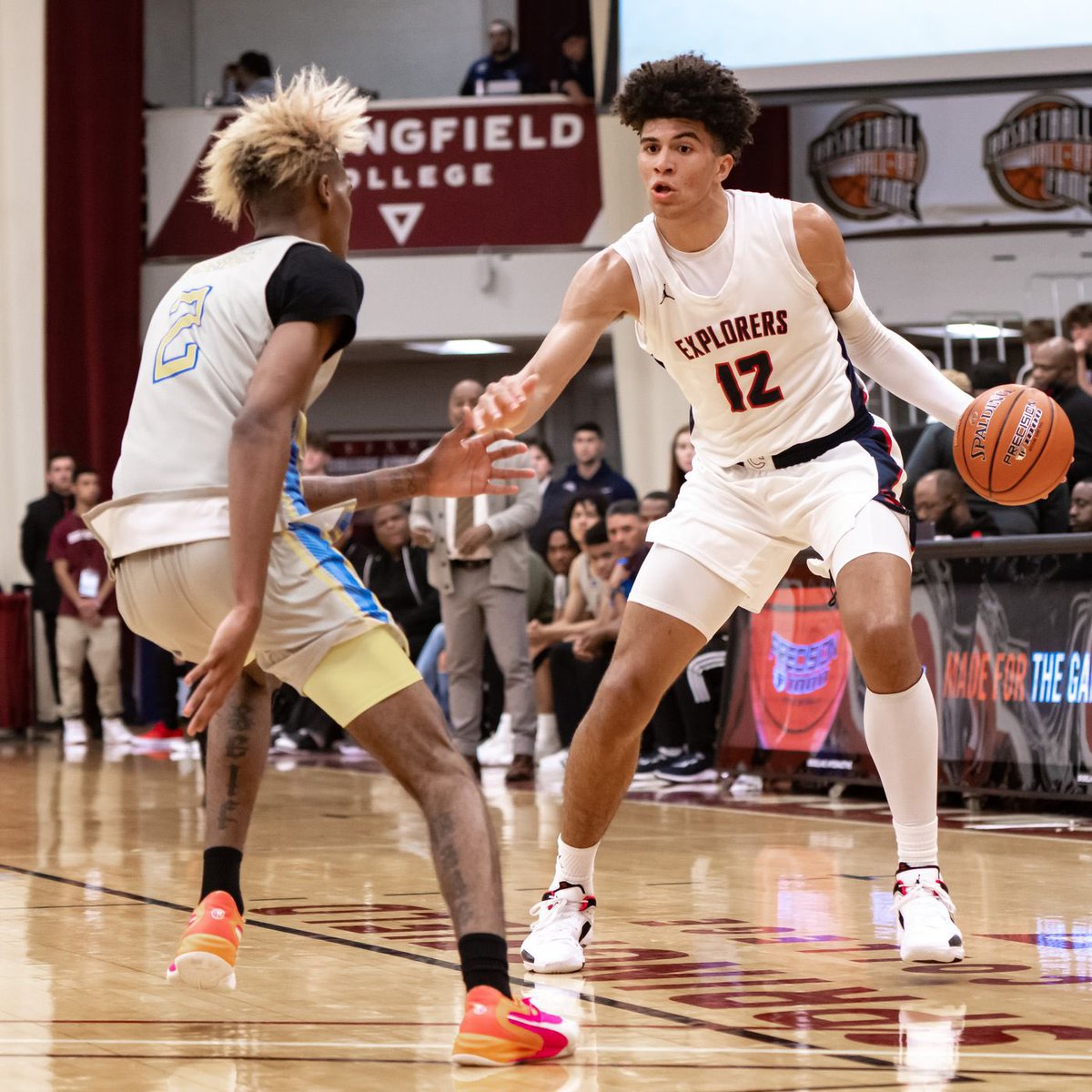 MADE Hoops (@madehoops) on Twitter photo The Platform Mid-South Classic took place in Memphis this weekend. <a href="/FischerH25/">Fischer Huffman</a> was on hand to break down the action from a highly competitive weekend featuring some of the nation’s top prospects. Who stole the show?
Read: madehoops.com/made-society/a… The Platform Mid-South Classic took place in Memphis this weekend. <a href="/FischerH25/">Fischer Huffman</a> was on hand to break down the action from a highly competitive weekend featuring some of the nation’s top prospects. Who stole the show?
Read: madehoops.com/made-society/a…