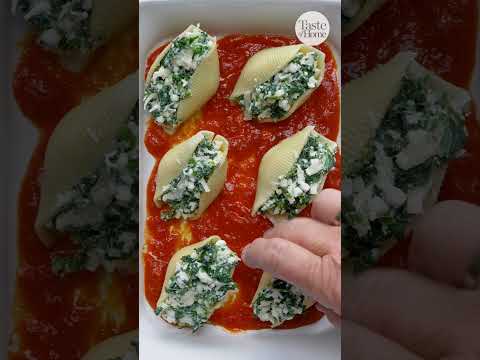 DiscoverRecipes's tweet image. When you crave a simple, comforting dinner, try this stuffed shells recipe! #stuffedshells  discover-recipes.com/when-you-crave…