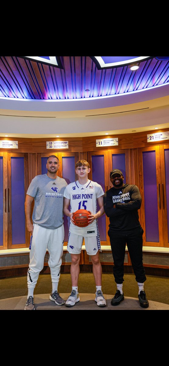 After a great unofficial visit, I’m thankful to receive my first offer from High Point University! Thank you to <a href="/coachclayman/">Flynn Clayman</a> and the rest of the coaching staff for this opportunity!
<a href="/NewTrierBBB/">New Trier Boys Hoops</a> 
<a href="/MeanstreetsEYB/">Nike Meanstreets</a> 
<a href="/HPUMBB/">HPU Men's Basketball</a>