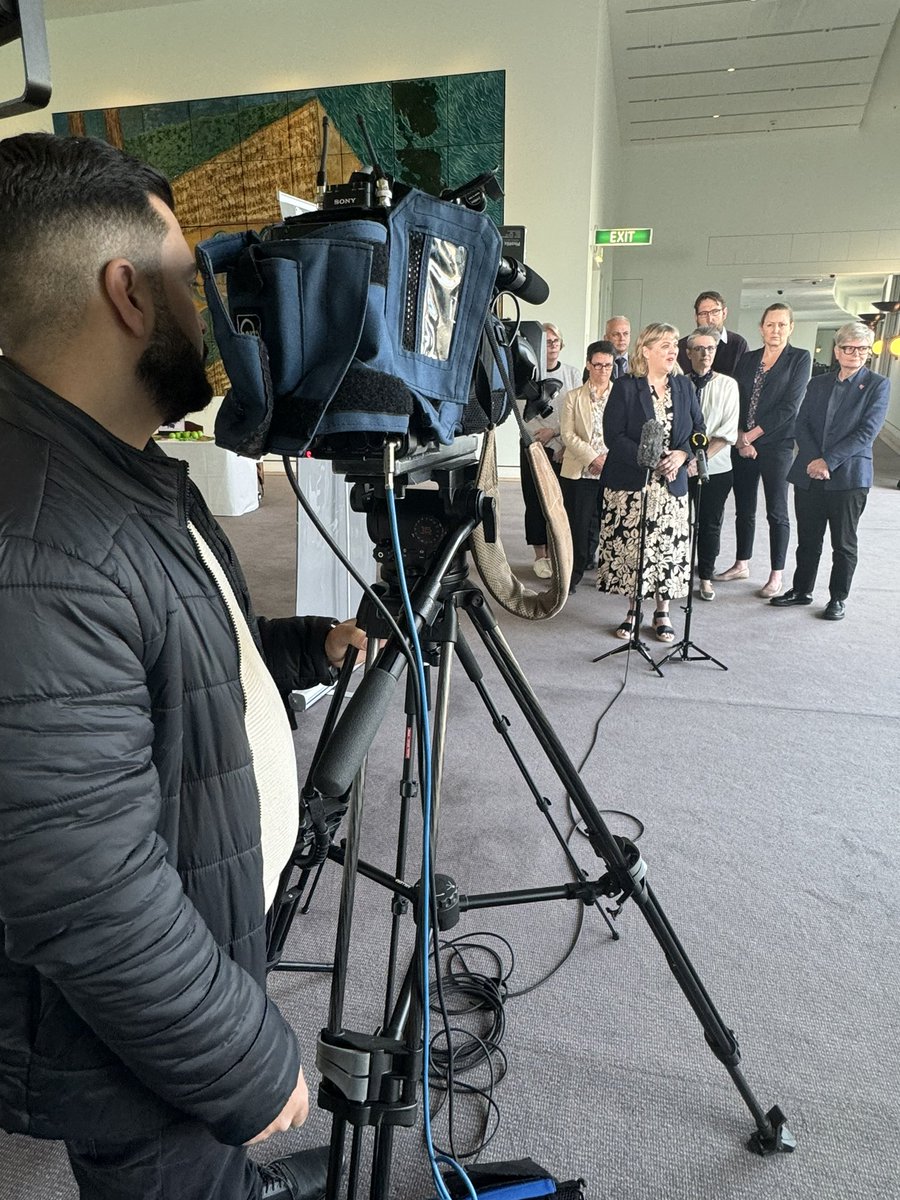 AEU Federal President <a href="/CHaythorpeAEU/">Correna Haythorpe🌈</a> is joined in Parliament House by AEU branch presidents from across the country as they announce a nation-wide ban on the implementation of the Better and Fairer Schools Agreement, particularly initiatives which are unfunded and that will