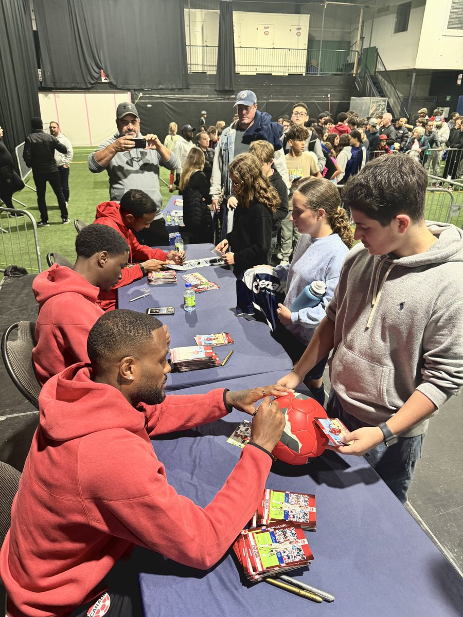 Paulo Senra tweet media