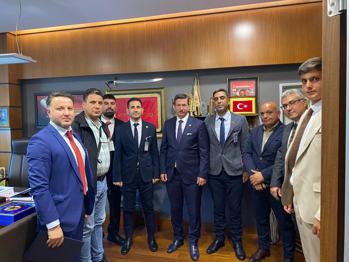 yhsplatform's tweet photo. Giresun @MhpTbmmGrubu  milletvekili Sayın Ertuğrul Gazi  konal vekilimize misafirperverliğinden ve #YardımcıhizmetlerSınıfı sorunlarının takipçisi olmasından dolayı teşekkür ederiz @KonalGazi @MHP_Bilgi
@YhsEgitimSen @YhsBuroSen @YhsSaglikSen https://t.co/9vxN76tqeq