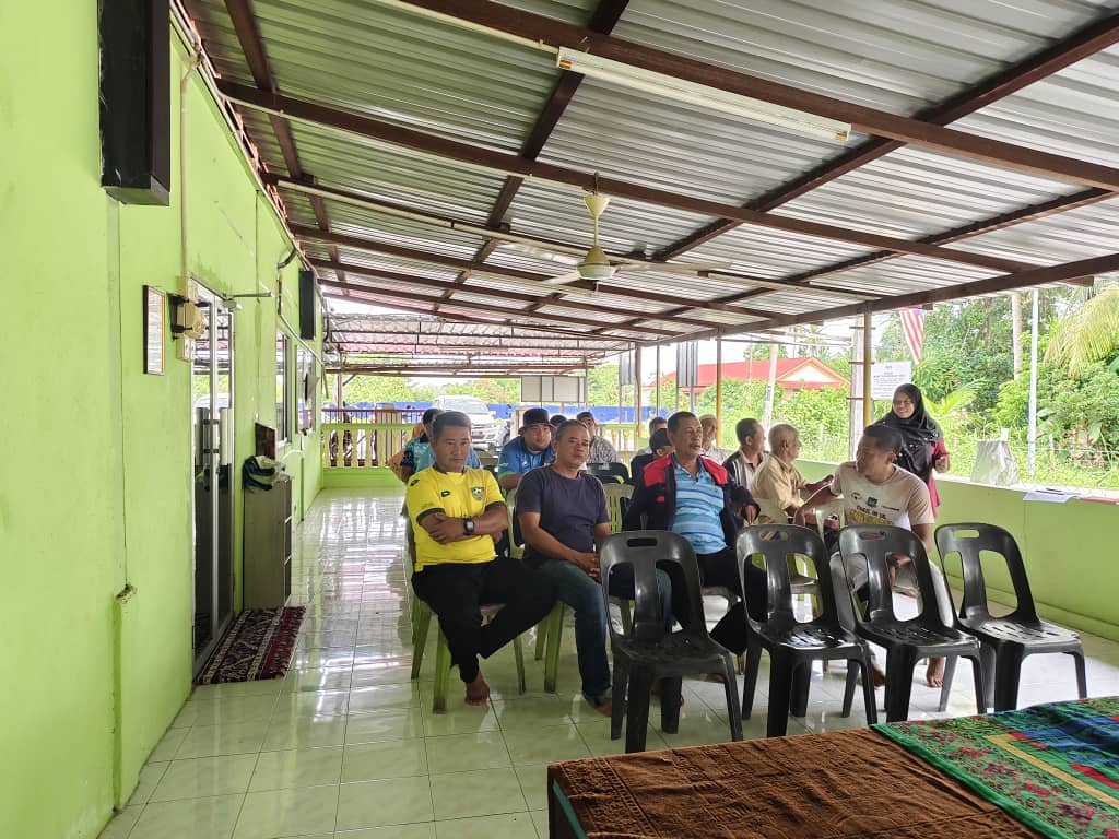 ppkpserai's tweet photo. ISNIN (14/10/2024)
Sesi libat urus JPS Sungai Petani bersama dengan pesawah di Mukim Sidam Kiri bertempat di Surau Lubuk Saga, Sidam Kiri.
#𝘁𝗮𝗮𝘁𝘀𝗲𝘁𝗶𝗮
#𝟭𝟬𝟬𝗧𝗮𝗵𝘂𝗻𝗠𝗔𝗛𝗔𝟮𝟬𝟮𝟰
#𝗠𝗔𝗛𝗔𝟮𝟬𝟮𝟰
#𝗟𝗣𝗣𝗠𝗮𝗹𝗮𝘆𝘀𝗶𝗮
#𝗟𝗣𝗣𝟰𝗙𝗮𝗿𝗺𝗲𝗿𝘀 https://t.co/J0ae5vKwBm