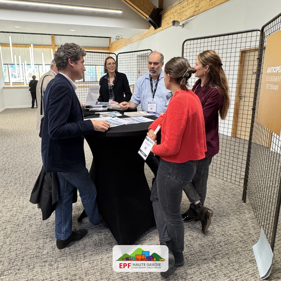 epfl74's tweet image. 𝗥𝗲𝘁𝗼𝘂𝗿 𝘀𝘂𝗿 𝗹𝗲 𝗙𝗼𝗿𝘂𝗺 𝗱𝗲𝘀 𝗖𝗼𝗹𝗹𝗲𝗰𝘁𝗶𝘃𝗶𝘁é𝘀  𝟮𝟬𝟮𝟰 ! ✨

L’EPF 74 remercie tous les participants et visiteurs qui sont passés sur 𝙣𝙤𝙩𝙧𝙚 𝙨𝙩𝙖𝙣𝙙, et 𝙩𝙖𝙗𝙡𝙚𝙨 𝙧𝙤𝙣𝙙𝙚𝙨 vendredi dernier !🙏

#foncier #forumcollectivités #hautesavoie