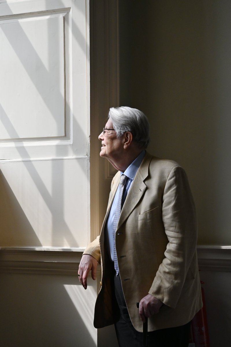 tcdalumni's tweet image. Colin Smythe, the 2024 Visiting Terry Pratchett Fellow at Trinity, reflects on his lifelong passion for publishing and his pivotal role in bringing Terry Pratchett’s magical Discworld novels, and over 600 other works, into the world! bit.ly/4esSWG0

#TCDAlumni