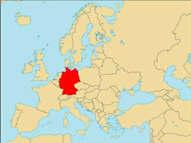Was gibt es hier nicht?
Ich fange mal an 
#Tempolimit
#Vermögenssteuer ...