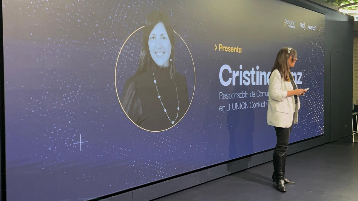 ILUNION's tweet photo. 👩‍🏫 Cristina Sanz, responsable de Marketing y Comunicación de ILUNION Contact Center BPO, da la bienvenida en el Auditorio de #TorreILUNION al #BeyondCommunication organizado por @mkdirecto y @MarcoAgency.

¡Muchas gracias por elegir nuestra casa para celebrar esta gran jornada! https://t.co/Qrtpto5PpP