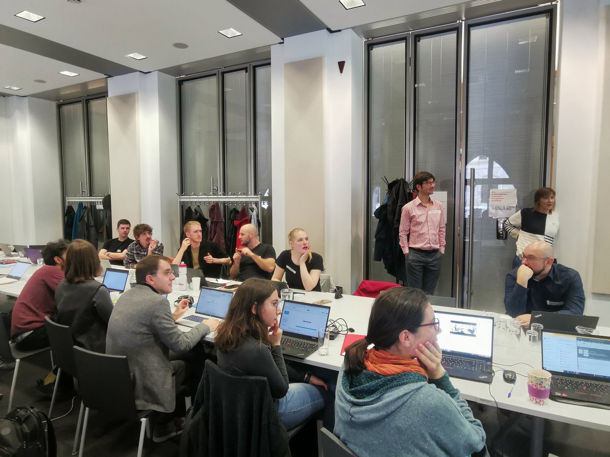👉 #LOCALISED project meeting Day 2: Today's focus is on data challenges, project tools development, and expanding outreach, with discussions around ambition levels and local stakeholder needs.
#ClimateAction #DecarbonisationPlans #ClimateChange #NetZero