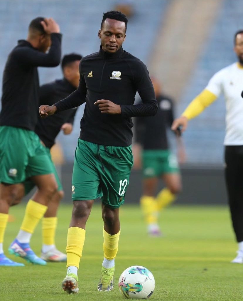 makwande_m's tweet image. Repost if you're also in full support of Patrick "Tito" Maswanganyi. Hosi yamina! 💪