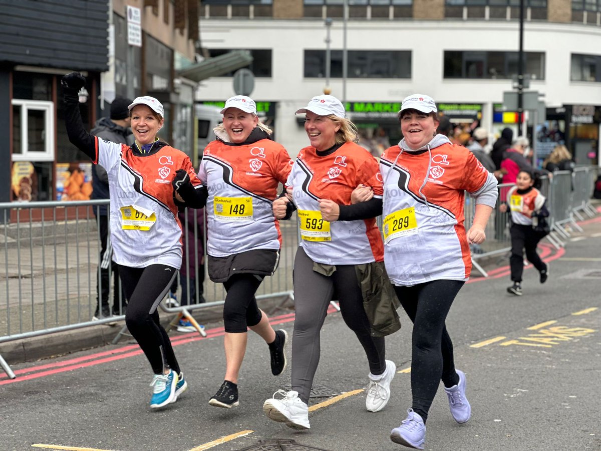barn_field's tweet photo. It was great to see all the runners, supporters and volunteers cheering each other on to the finishing line.
See you next year! https://t.co/N18K6XE3Hb