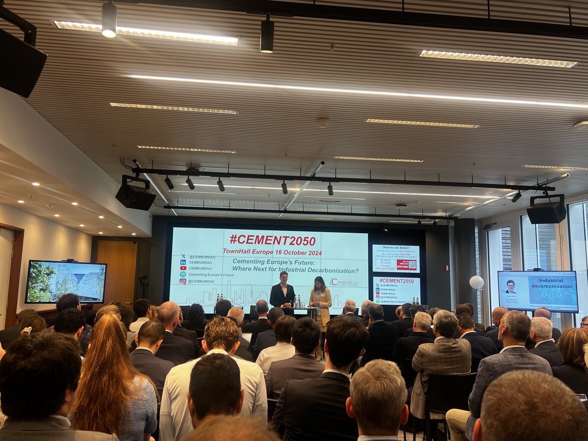 Predictability, a level playing field and scaling up innovation are key to the #CleanIndustrialDeal being discussed at this year’s Cementing Europe’s Future #CEMENT2050 event on industrial #decarbonisation. 🎥 Watch live 👉 youtube.com/live/-wHyIL436… #CEMENT2050