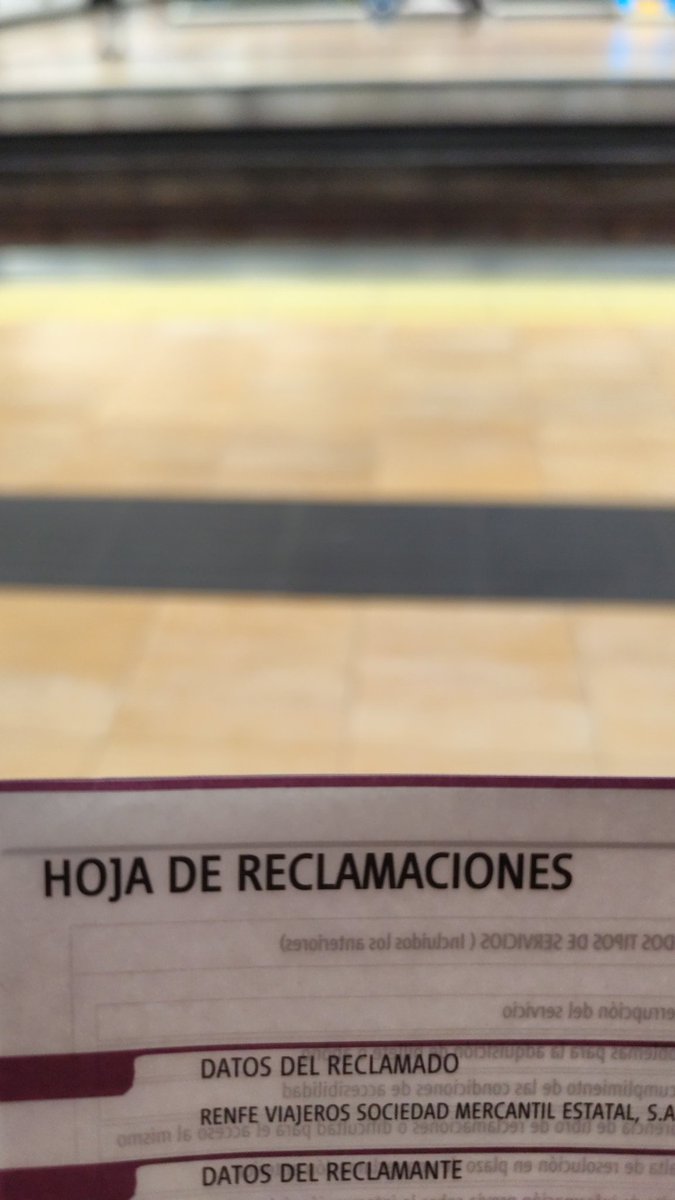 Pauserna99's tweet photo. Si estabas en el c-4 que ha salido de Alcobendas a las 9:00 (aprox) y has firmado la queja conjunta, este tweet es solo para avisar de que está ya puesta✨ https://t.co/zaQDuAUEjW