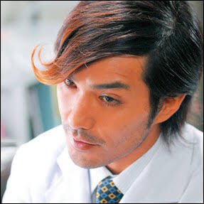 Yamamoto_Raven's tweet photo. #トレカなら当たるまで引く映画のシーン

舞妓Haaaan!!!の北村 一輝 https://t.co/bu549svkdg