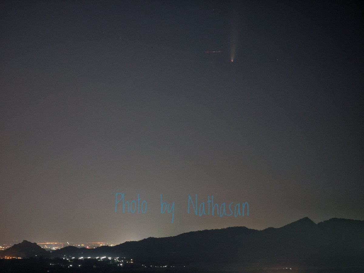 After I had been hunting for Comet Tsuchinshan-ATLAS ☄ for 3 weeks, finally I successfully found it on 14th October 2024 at Phu Sub Lhek, Lopburi \(^o^)/ 

#comet #TsuchinshanATLAS #phusublhek #lopburi #thailand