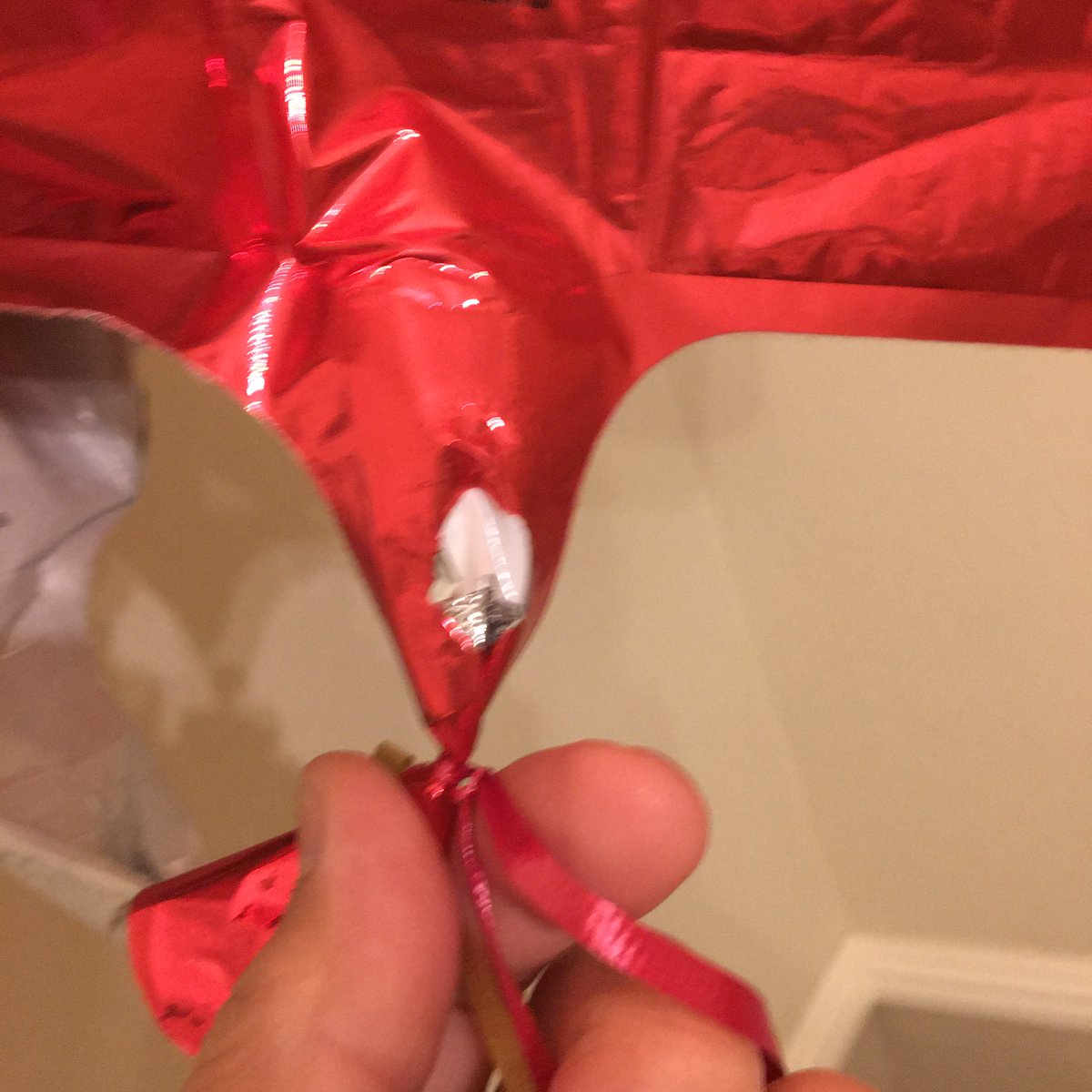 yipster's tweet photo. .@PartyCity BUYER BEWARE: I bought three mylar balloons at the Party City in Concord, CA. After a week, all the balloons deflated and I discovered that the employee that tied them had torn a hole in each balloon. Now they refuse to give me a refund #customerservice #fail https://t.co/xnEhvVf2wI
