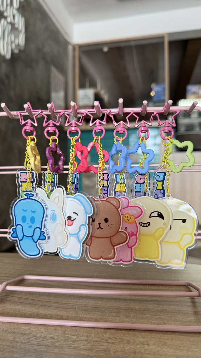 hi, drippy! buat kalian yang ngga sempet ikut pre-order DREAM()SCAPE Magnet Doll Keychain, ada limited stok di shopee loh. go grab yours👇🏻
🔗 s.shopee.co.id/1qK3wDZ8uf

#NCT #NCTDREAM #MARK #RENJUN #JENO #HAECHAN #JAEMIN #CHENLE #JISUNG #kpopstuff #ZonaBA #zonauang #Zonajajan
