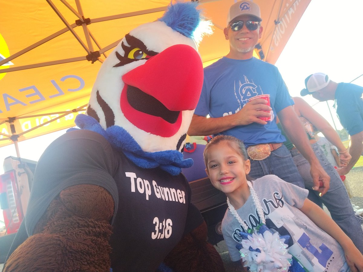 Top Gunner tweet media