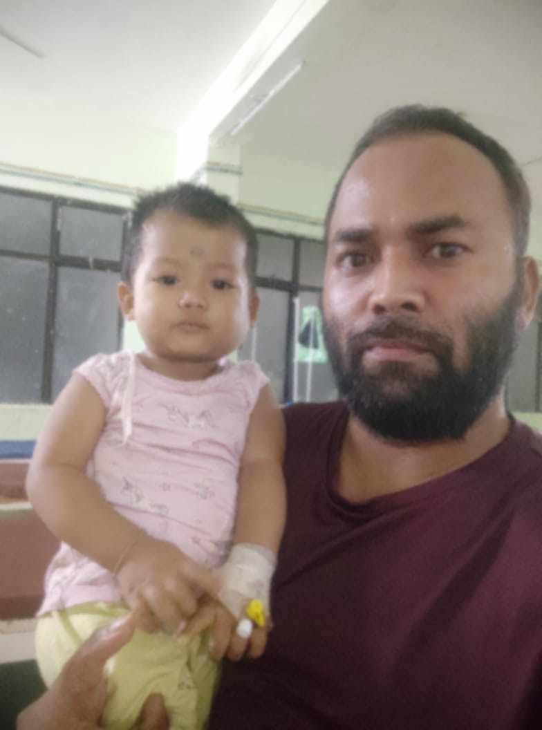 BarpetaPathak's tweet photo. @BimalBorah119 KIND REQUEST#My little daughter age about 1 yr. 5month completely lost her hearing capacity. And herborn,I belong to a very poor family and can't afford her treatment. Please Help me ACCOUNT No 110086756807 IFSC CODE:  CNRB0017300 🙏my contact number 6900597253
Please helf https://t.co/tciDu7QAAq