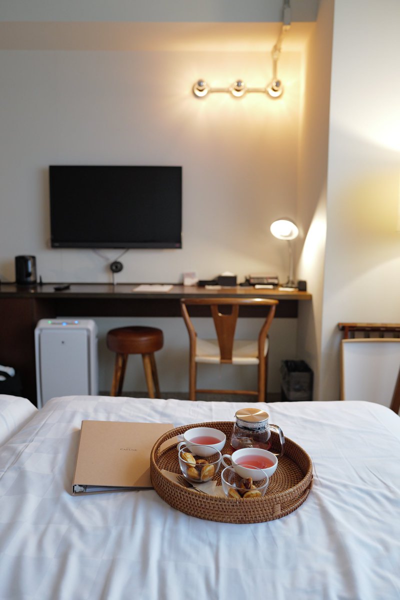 murata_atsumi's tweet photo. 産後ケアリゾート「HOTEL CAFUNE」に滞在していました。新生児が急に泣き止まなくなる"魔の3週目"を迎え、夫婦共に疲労が溜まっていた時期にお世話になりました。ママの駆け込み寺！ラブグラフも提携させていただいており、ニューボーンフォトも撮影できます。心からおすすめ。
#CAFUNE  #Lovegraph https://t.co/nwkceTAmA5