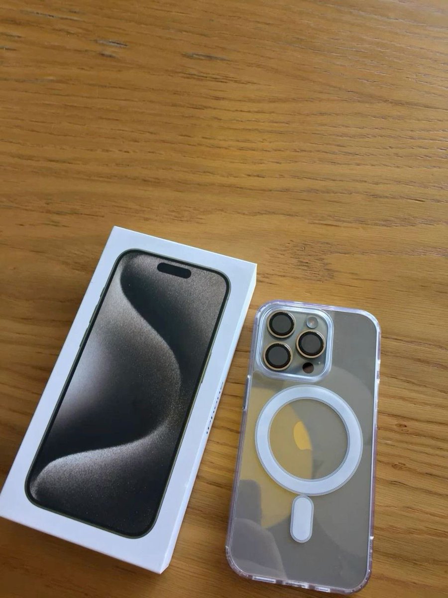 Yang mau pict nya iPhone 15 Pro komen aja dibawah…

👇