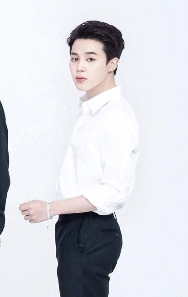 kim_ffs's tweet photo. @btspicstwt_ I vote #jimin for Fan's Choice - Male Award at #2024MAMAVOTE https://t.co/1sOmjBqox8