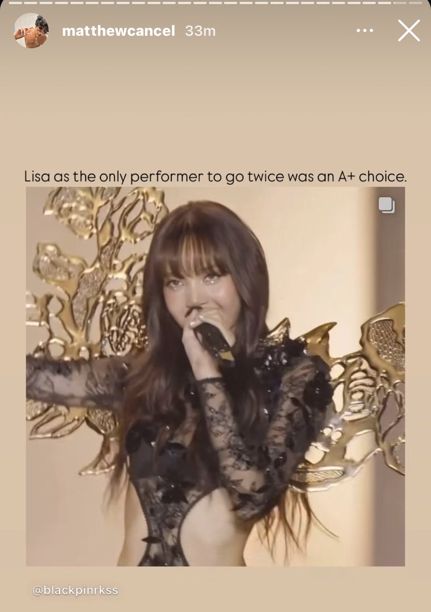 DxedWr0ngB's tweet photo. The trust they had on Lisa? Lisa u are a icon https://t.co/NZcBvhVyTx