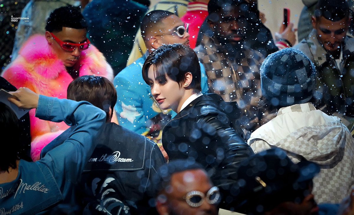 진짜 길이길이 기억해야 될 사진임